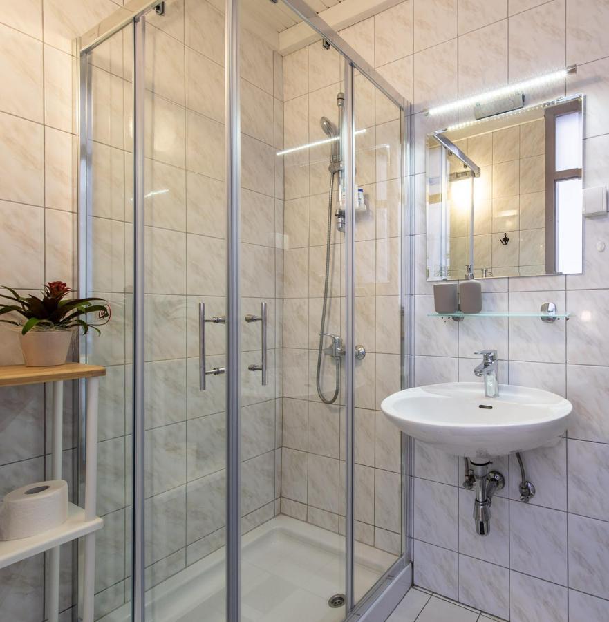 Hotel Sobe Poldka Dolenjske Toplice Zewnętrze zdjęcie