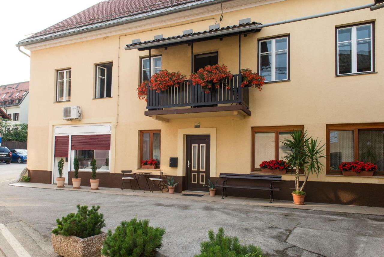 Hotel Sobe Poldka Dolenjske Toplice Zewnętrze zdjęcie